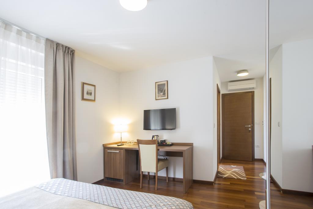 Residence Villa Karda Porec Exterior photo